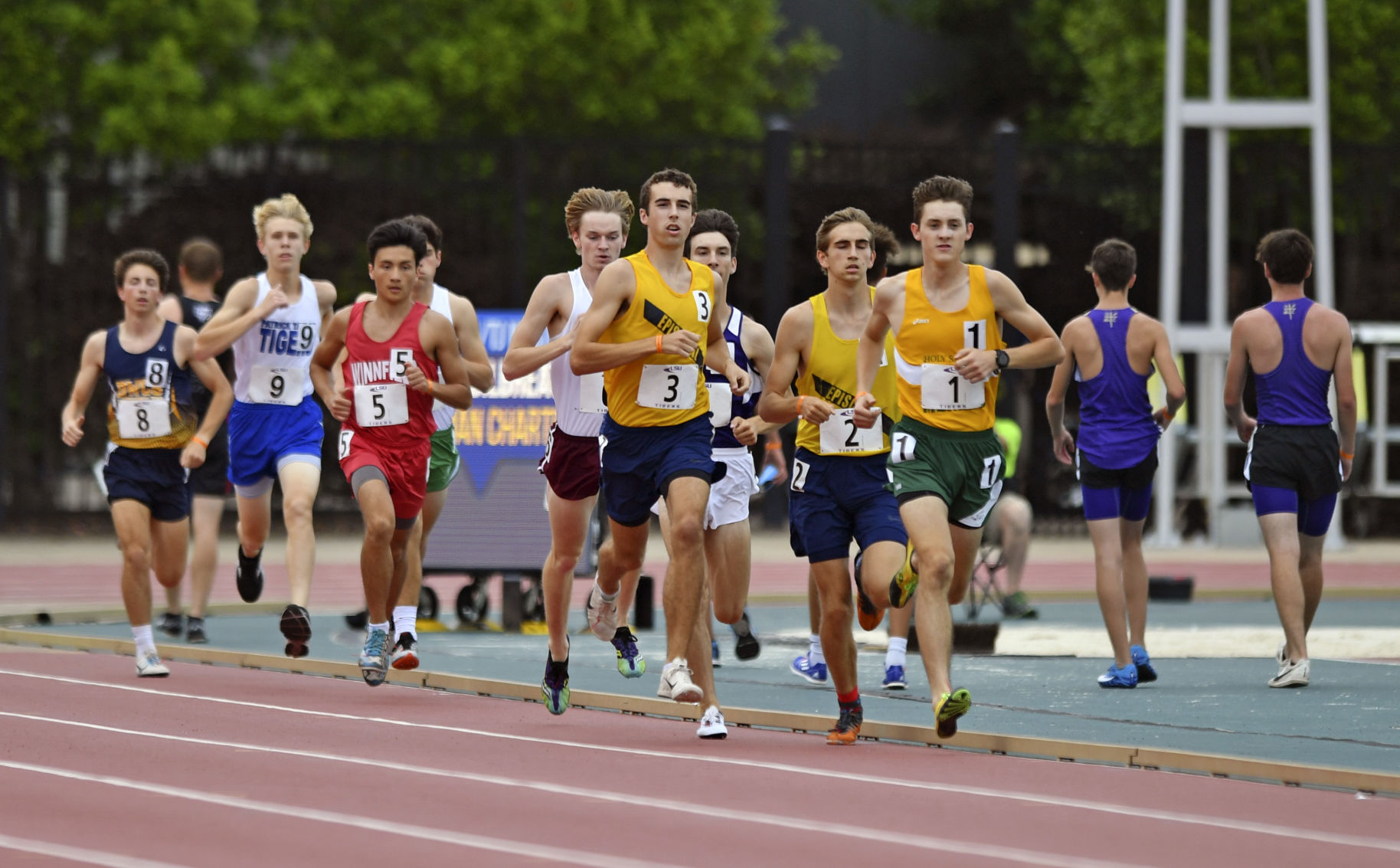 lhsaatrackgalleryfri.050419 HS 561.JPG
